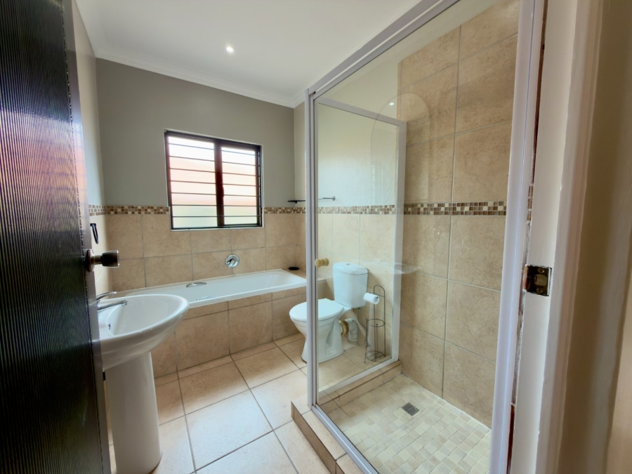 3 Bedroom Property for Sale in Melodie North West